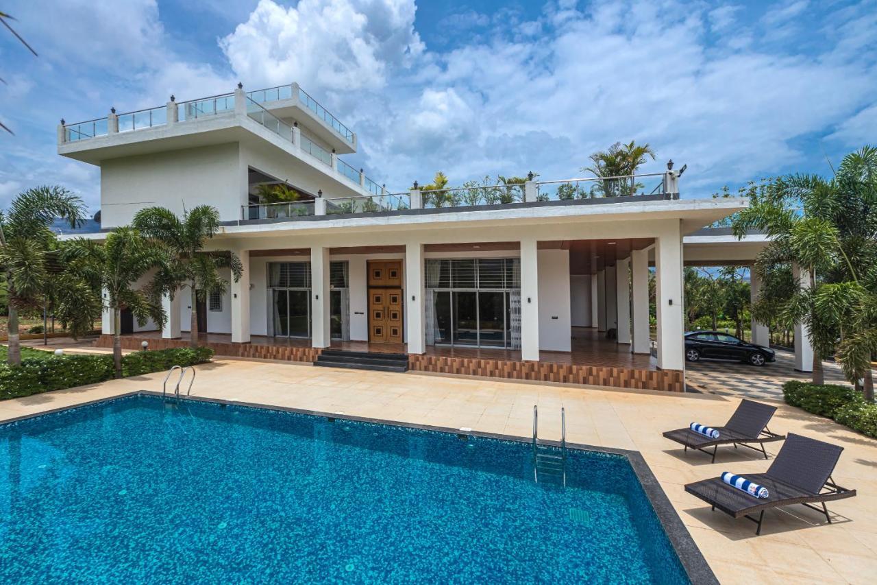 Saffronstays Odyssey, Karjat - 10 Acres Pet-Friendly Estate With Swimming Pool Chinchavli Экстерьер фото