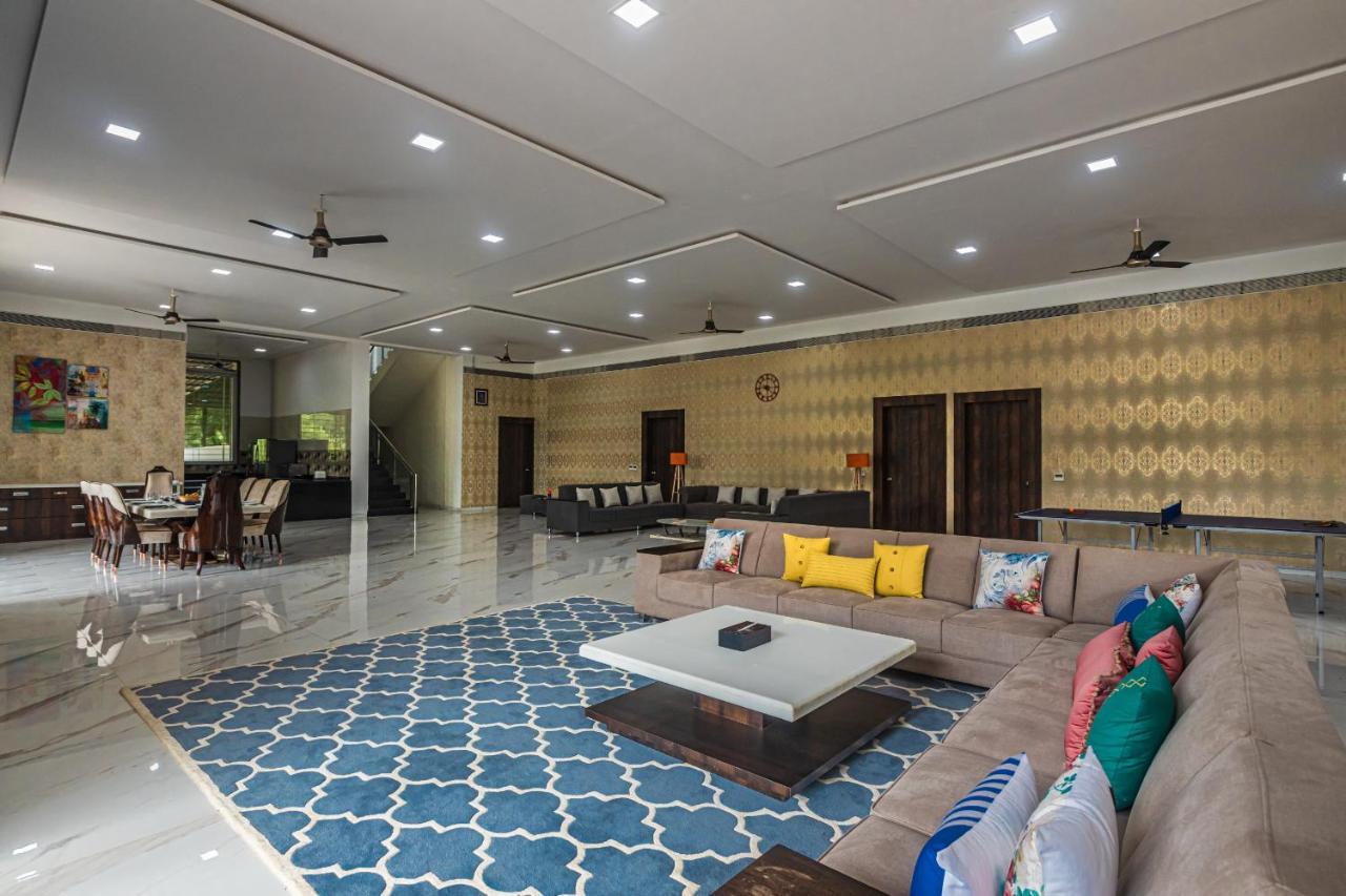 Saffronstays Odyssey, Karjat - 10 Acres Pet-Friendly Estate With Swimming Pool Chinchavli Экстерьер фото