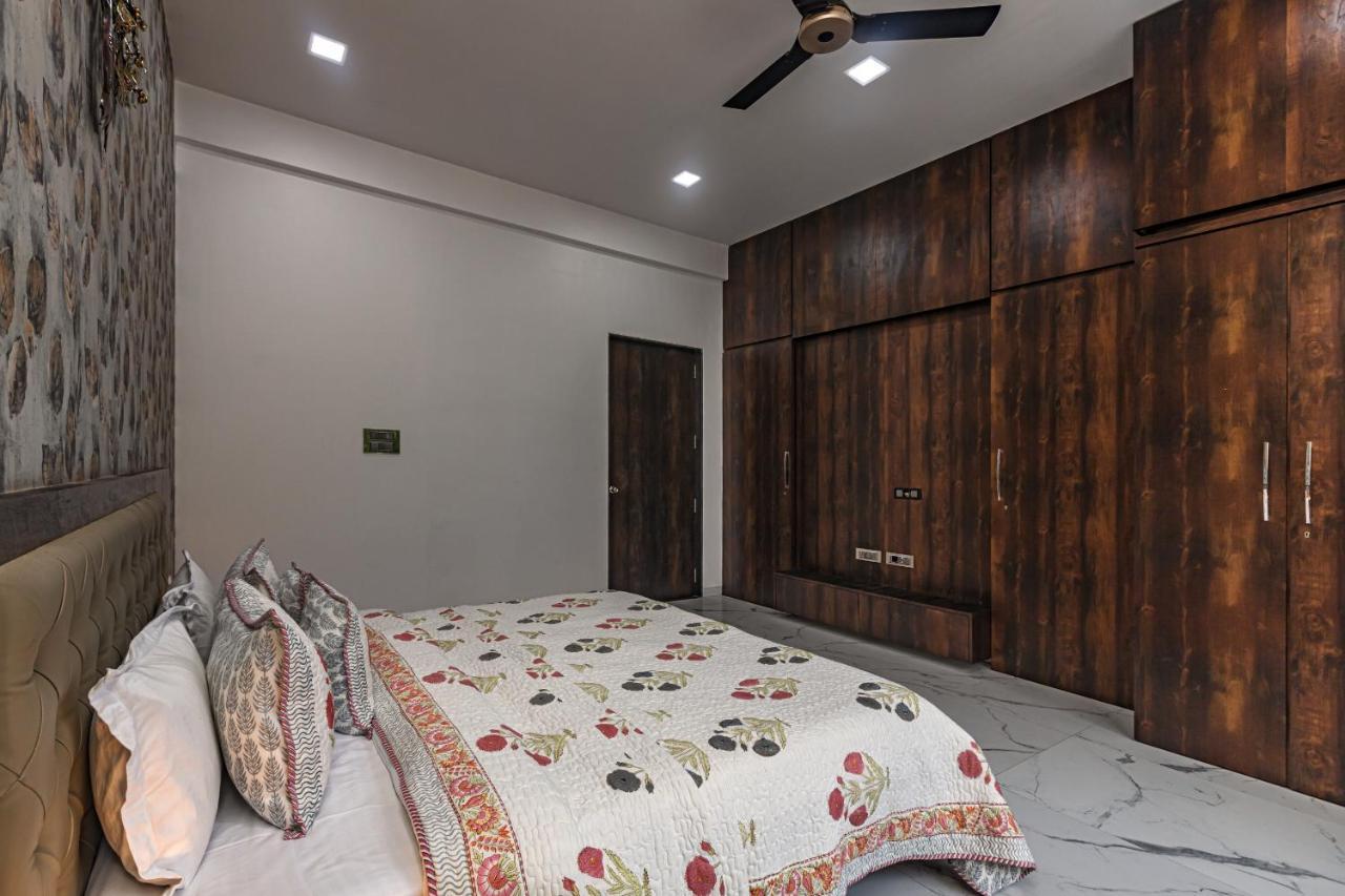 Saffronstays Odyssey, Karjat - 10 Acres Pet-Friendly Estate With Swimming Pool Chinchavli Экстерьер фото